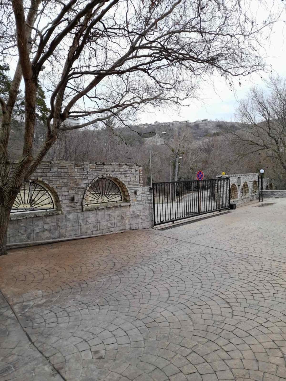 Queen'S Garden Balchik Apartment Esterno foto