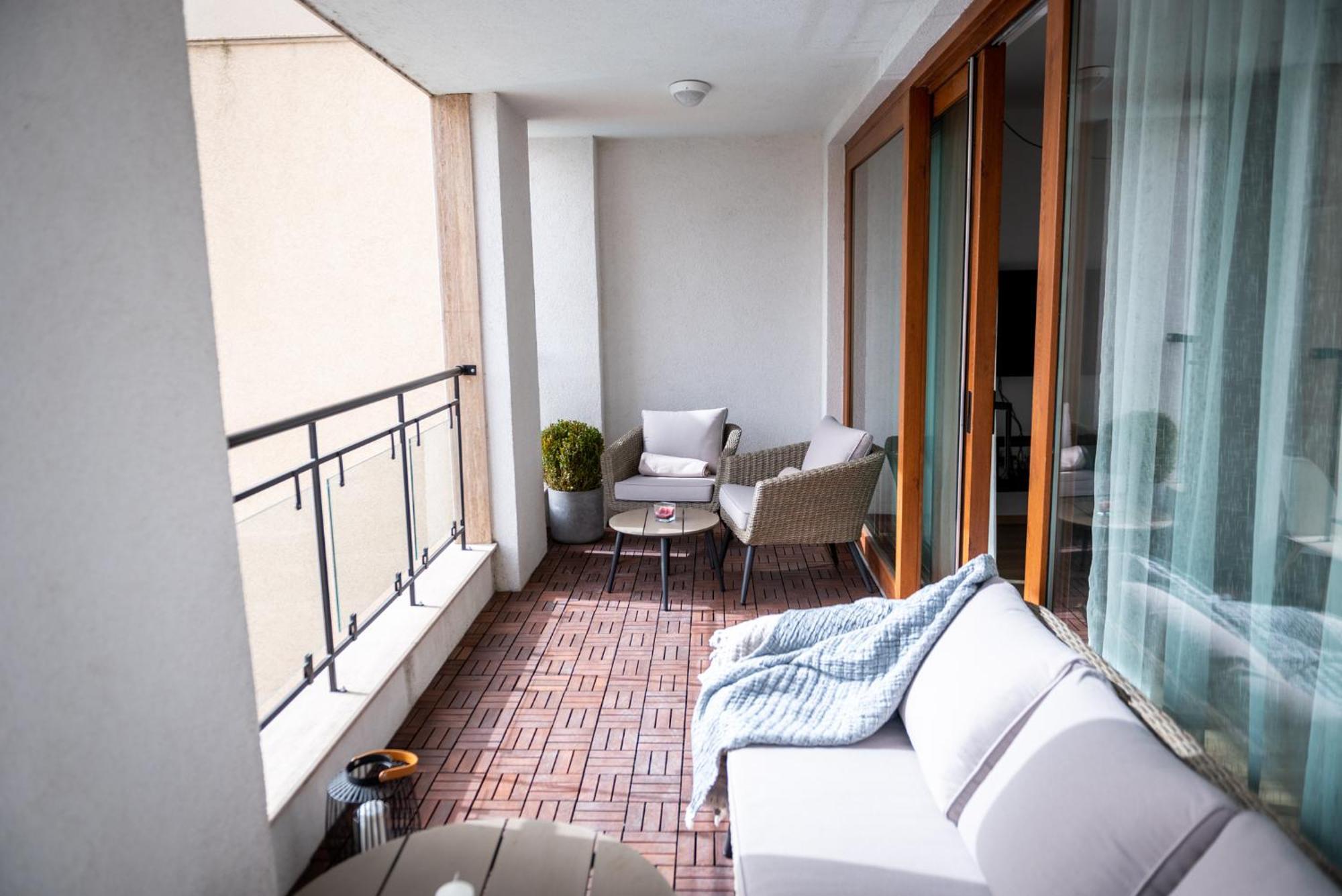 Queen'S Garden Balchik Apartment Esterno foto
