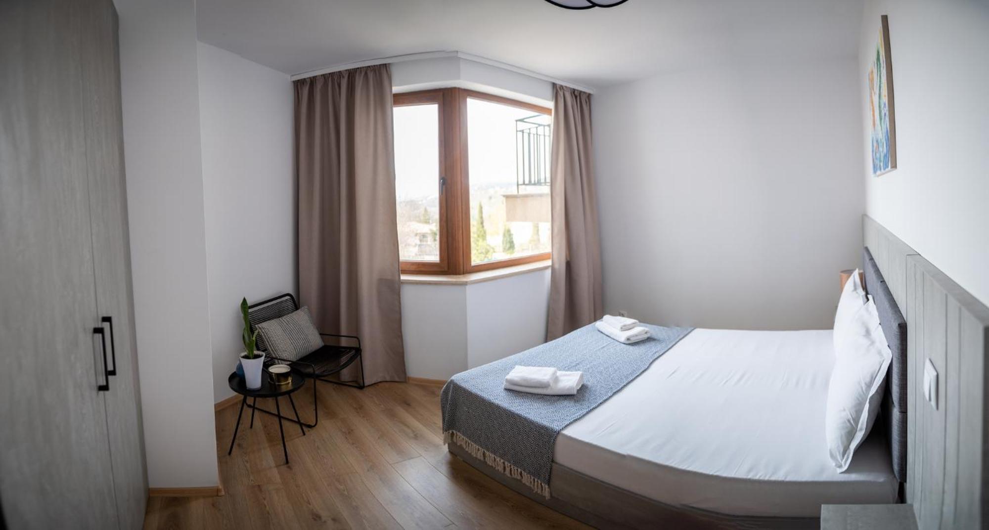 Queen'S Garden Balchik Apartment Esterno foto