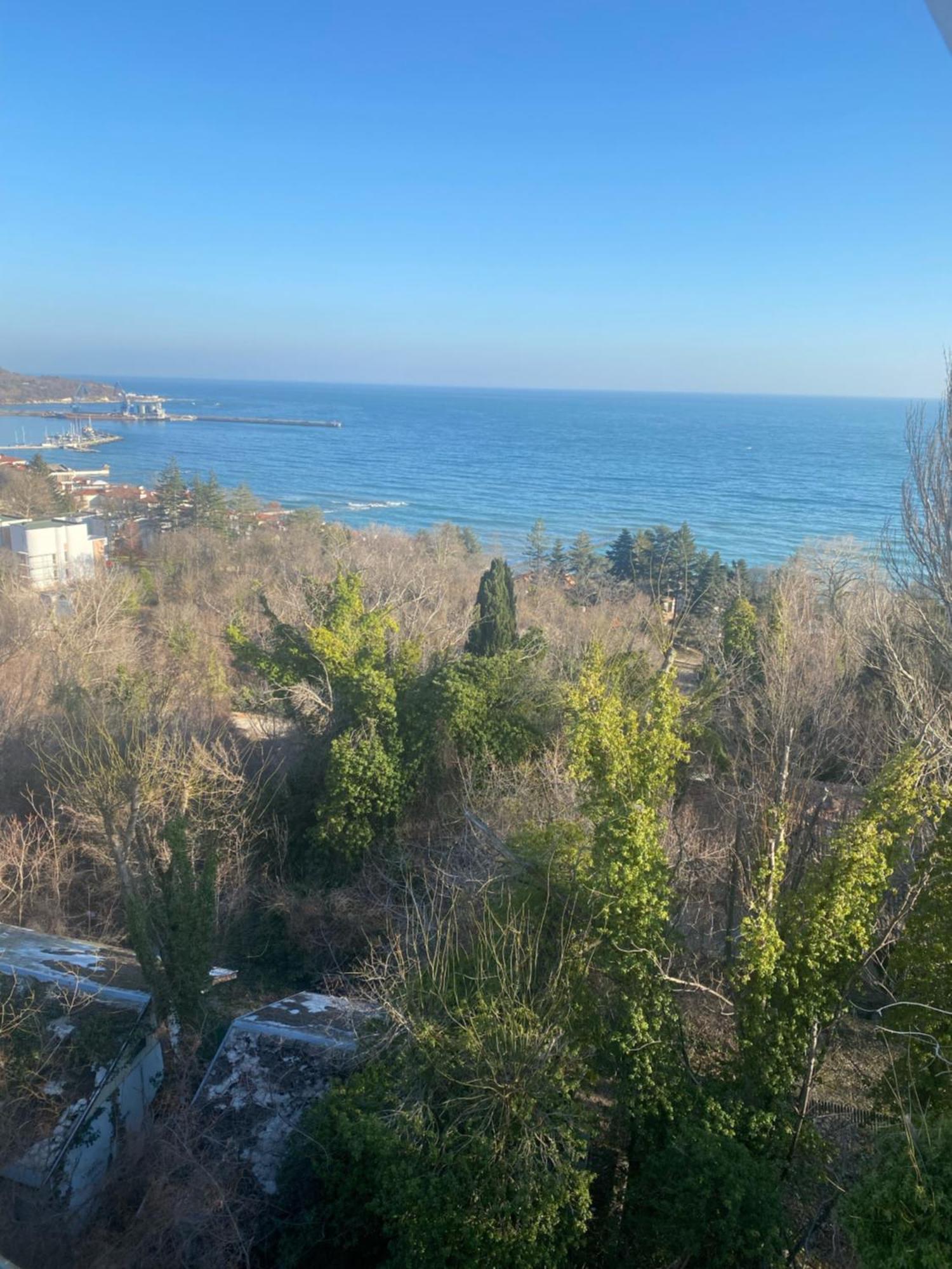 Queen'S Garden Balchik Apartment Esterno foto