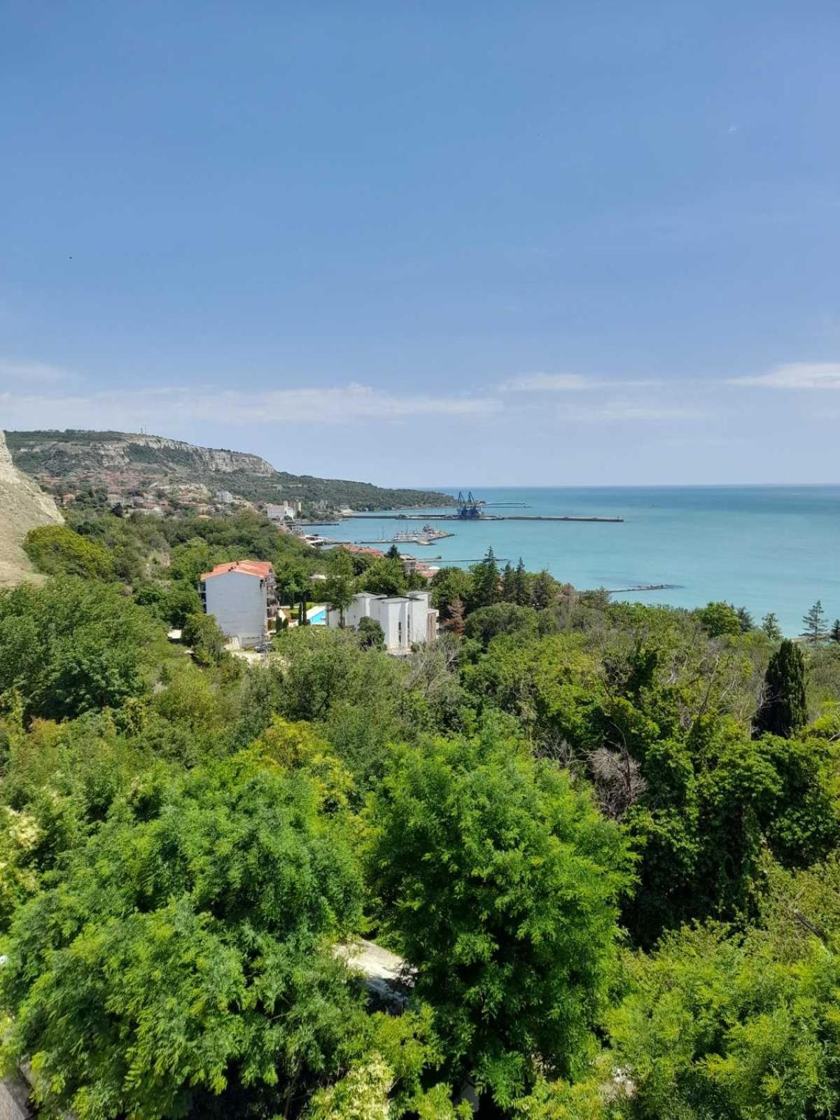 Queen'S Garden Balchik Apartment Esterno foto